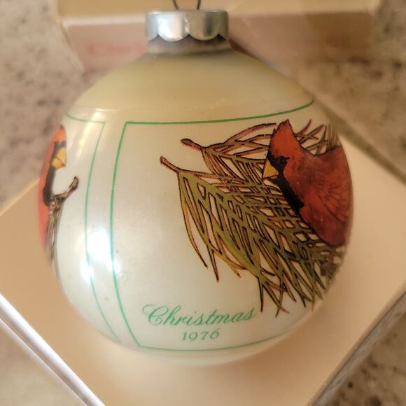 Hallmark Christmas 1976 Cardinal Tree Trimmer Collection Bauble Ball Ornament - Picture 16 of 16